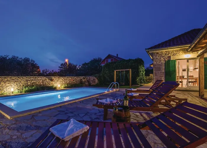 Holiday home Sicici Iv Puljane