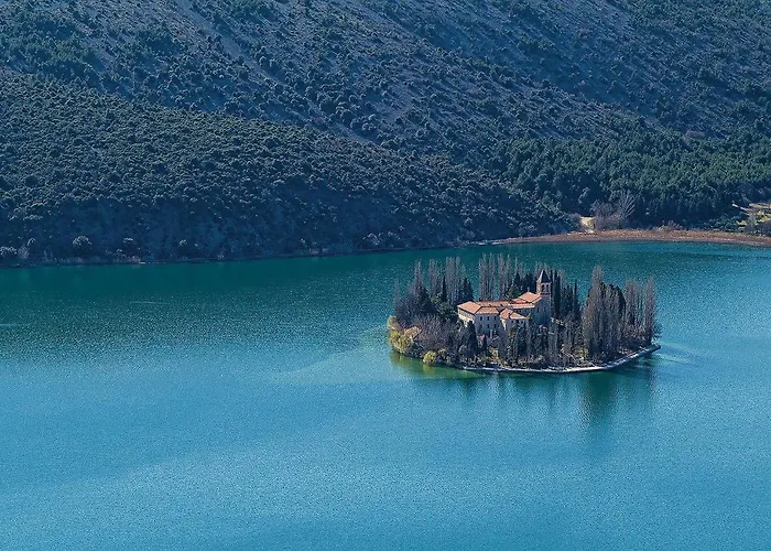 Sicici Iv Holiday home *