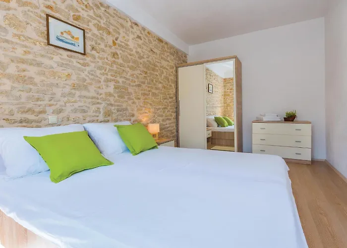 Holiday home Sicici Iv Puljane